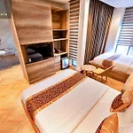 HANZ Premium Bamboo Hotel